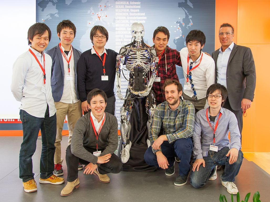 Kenshiro_Teamfoto