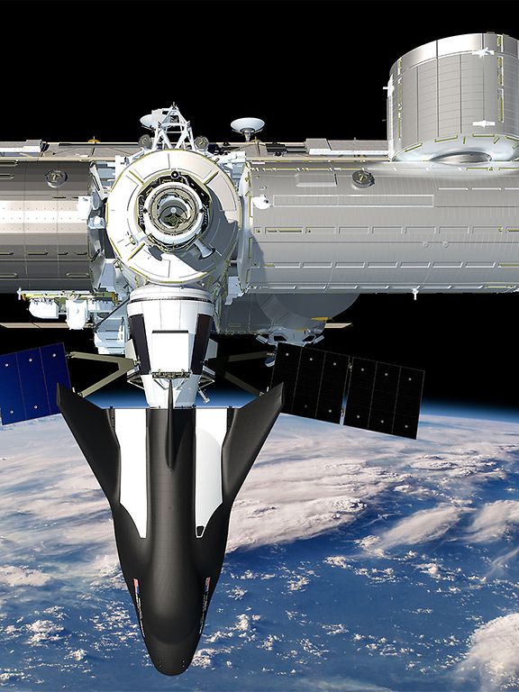 dream-chaser-berthed-to-iss