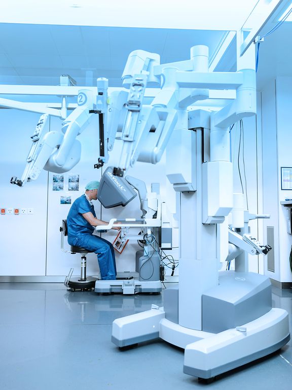 maxon - Surgical robot