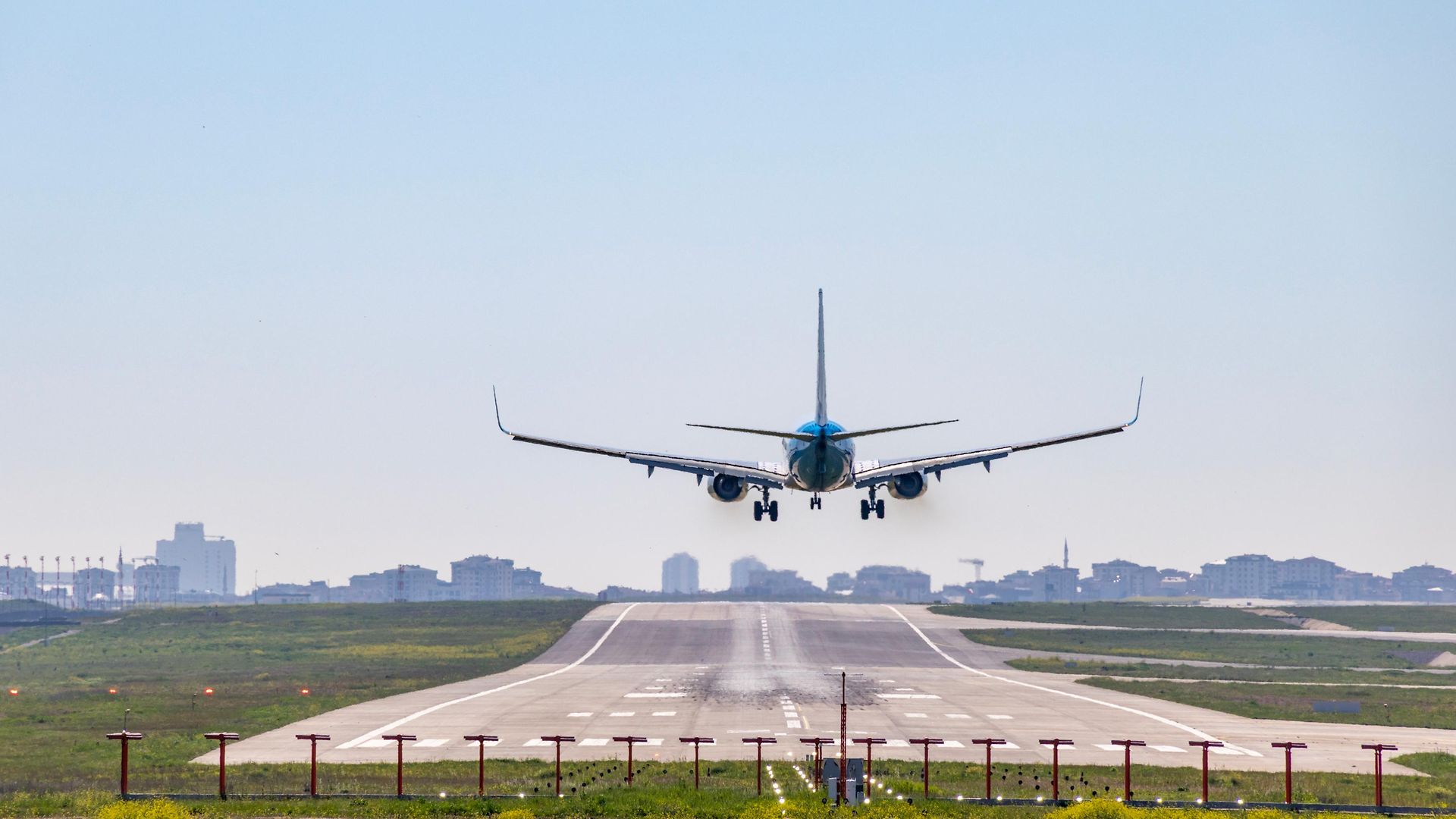 maxon - Drive systems can actuate landing gear (1)