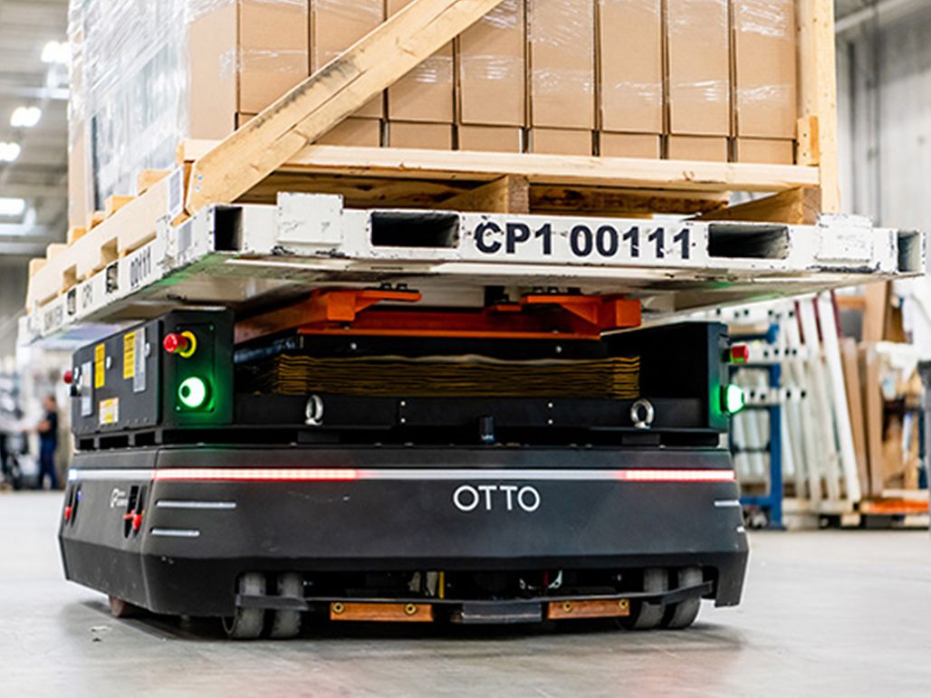 Template DriveTech 1500x1000 agv logistique2