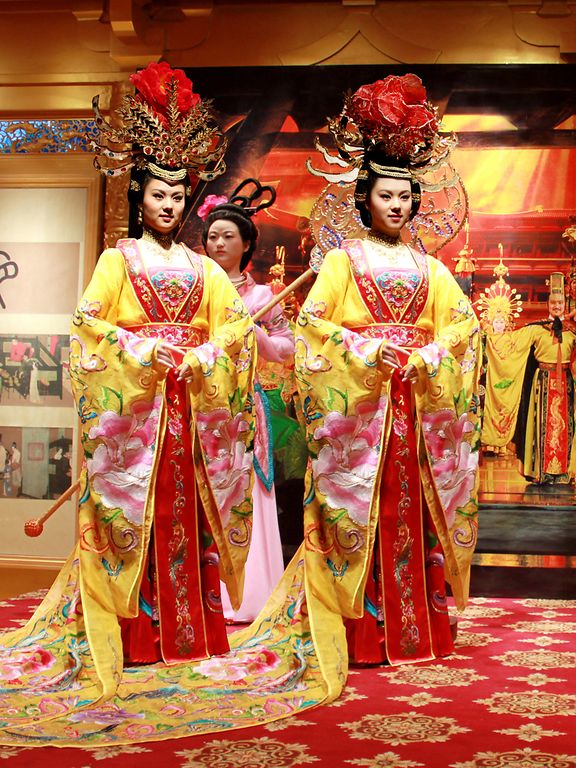 Xianrobots_Shaanxi Museum spokesman for the Shanghai World Expo_2011