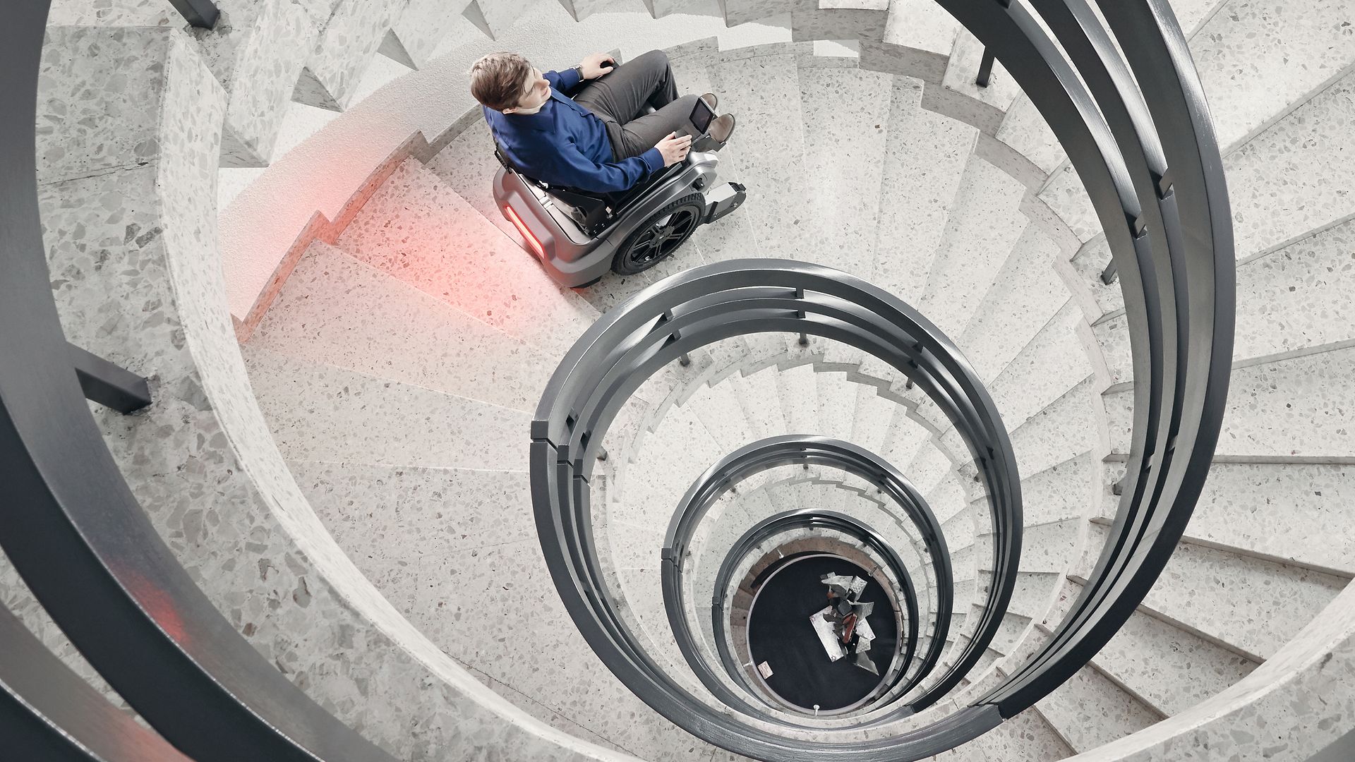 Scewo_stairs1_web_2400x1600