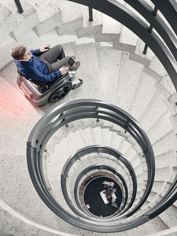 Scewo_stairs1_web_2400x1600